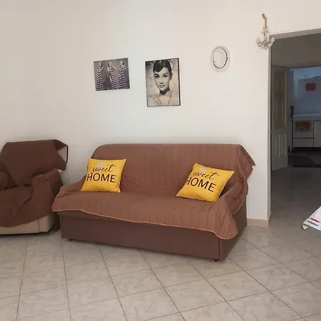Teresa Apartment Lendinuso